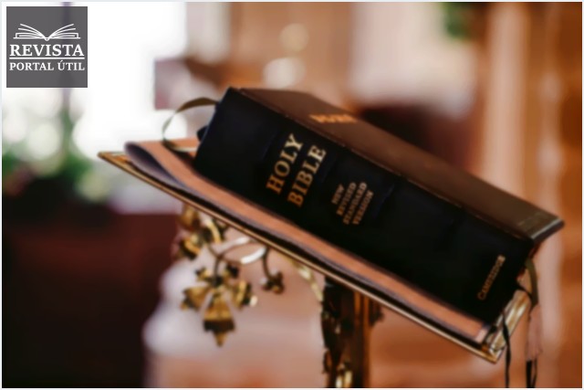 Bíblia de estudo: o que é ? Como pode ajudar a sua leitura bíblica?